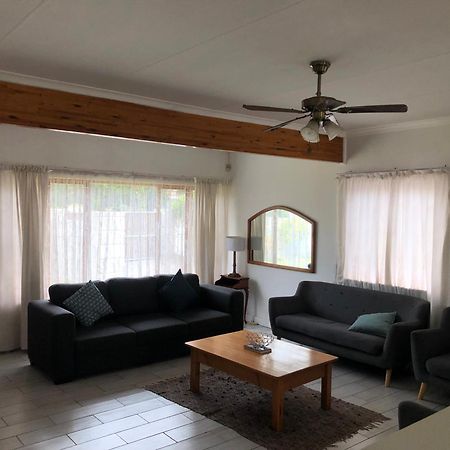 Danville Forest Guest House & Apartments Дърбан Екстериор снимка