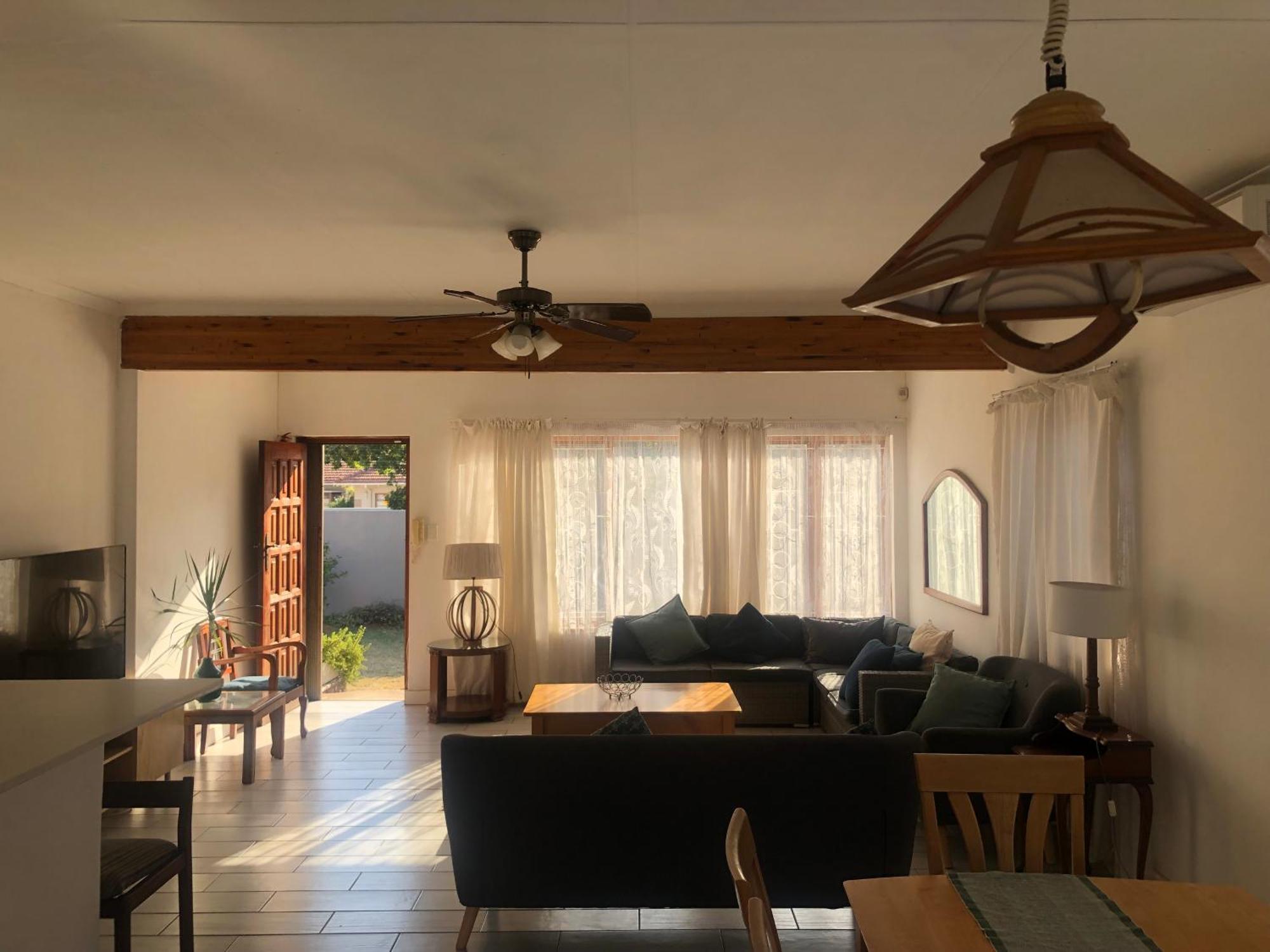 Danville Forest Guest House & Apartments Дърбан Екстериор снимка