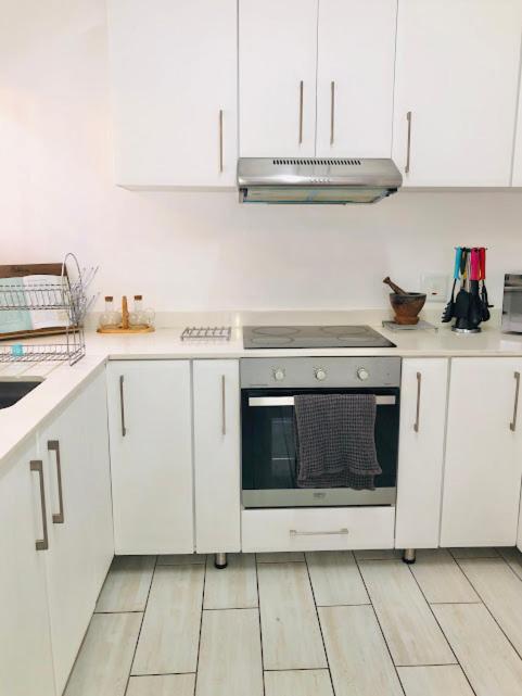 Danville Forest Guest House & Apartments Дърбан Екстериор снимка