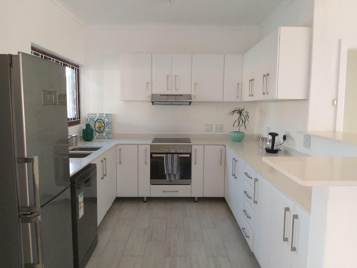 Danville Forest Guest House & Apartments Дърбан Екстериор снимка